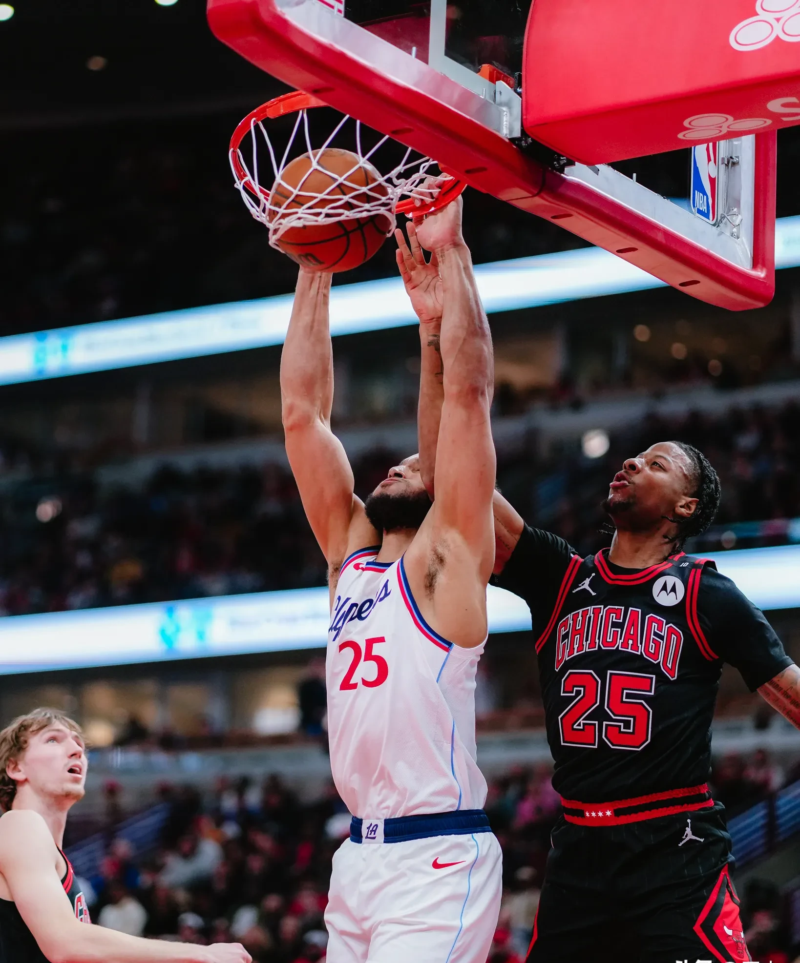 关于洛杉矶快船迎NBA季后赛关键赛;窗口期迎来里程碑;信心回归;医务组通报恢复的信息 关于洛杉矶快船迎NBA季后赛关键赛;窗口期迎来里程碑;信心回归;医务组通报恢复的信息