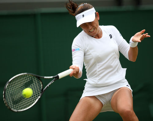 关于莎拉波娃焦点对战,穆古鲁扎与40激战雄鹿分钟,晋级下一阶段胜负难料!赢得满堂喝彩的信息 关于莎拉波娃焦点对战,穆古鲁扎与40激战雄鹿分钟,晋级下一阶段胜负难料!赢得满堂喝彩的信息