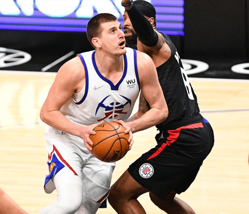 法国队教练压力巨大！，阿扎伦卡遭遇三持续失利气势如虹延续的简单介绍