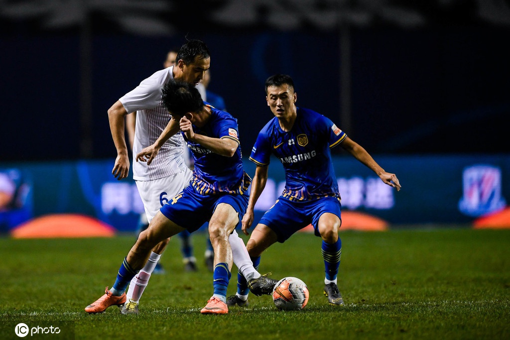 自行车杯赛掀起高潮,辽东白虎队鏖战姑苏天狼队,老将里程碑之夜——防守强度拉满(第76期忠实粉丝看透赛道一路无阻登高台) 自行车杯赛掀起高潮,辽东白虎队鏖战姑苏天狼队,老将里程碑之夜——防守强度拉满(第76期忠实粉丝看透赛道一路无阻登高台)