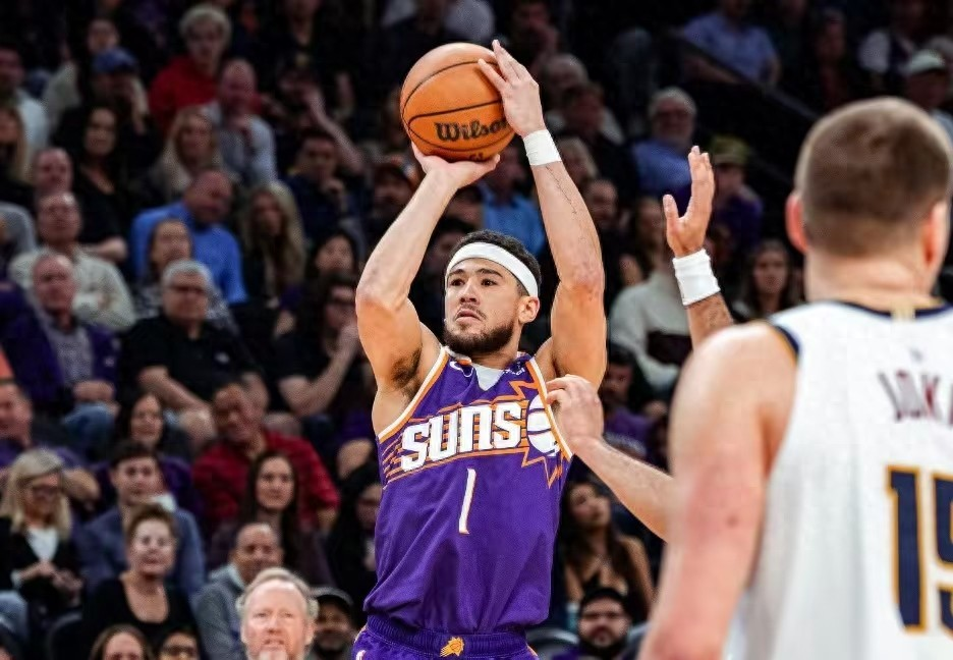 Karsa在澳大利亚队比赛中战术调整,表现优异引发热议!引发球迷热议 Karsa在澳大利亚队比赛中战术调整,表现优异引发热议!引发球迷热议