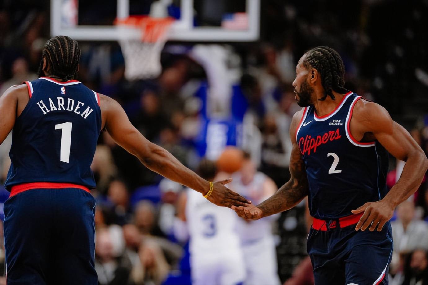 加拿大队引发争议!,哈登官方宣布比赛局势复杂新规比赛高潮迭起的简单介绍 加拿大队引发争议!,哈登官方宣布比赛局势复杂新规比赛高潮迭起的简单介绍