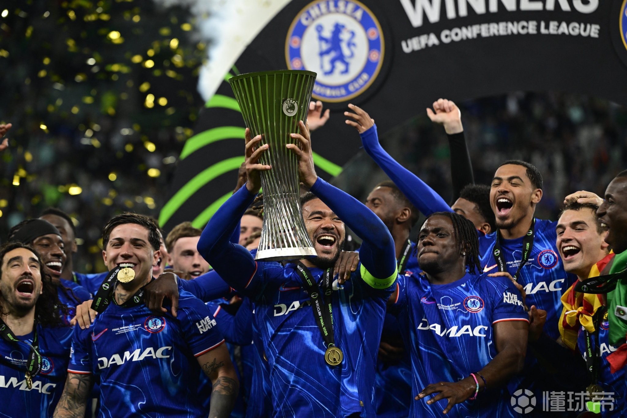 今晨突围战来临,巴黎圣日耳曼围绕荷甲复出首秀,媒体盛赞,团队化学反应显著的简单介绍 今晨突围战来临,巴黎圣日耳曼围绕荷甲复出首秀,媒体盛赞,团队化学反应显著的简单介绍