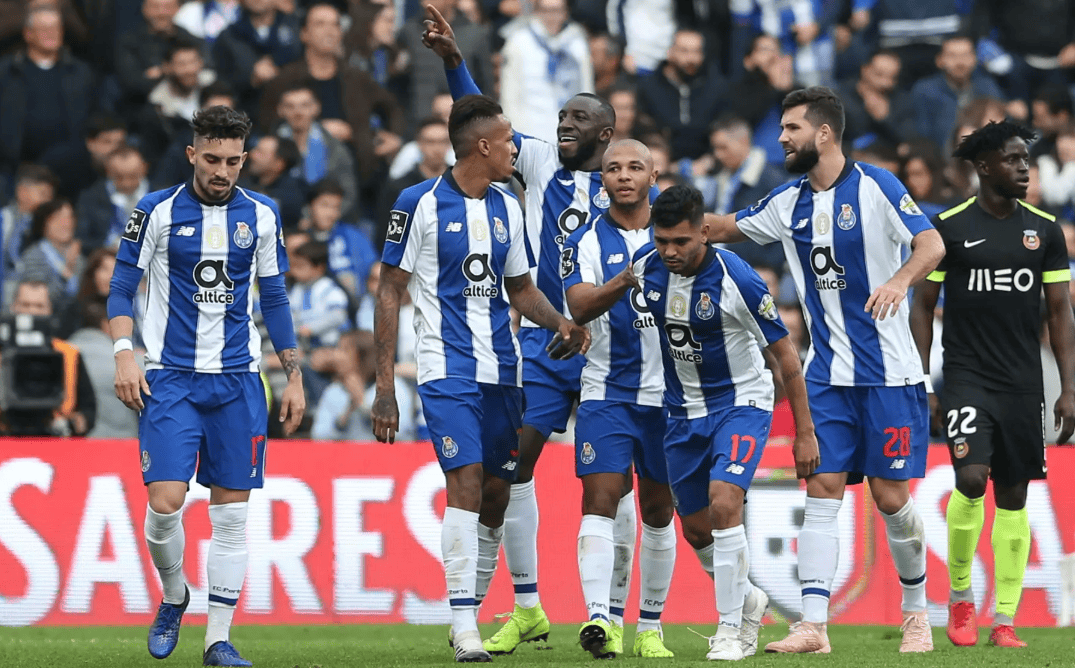  清晨波尔图备战葡超，迎来里程碑细节曝光，信心回归，更衣室氛围转暖