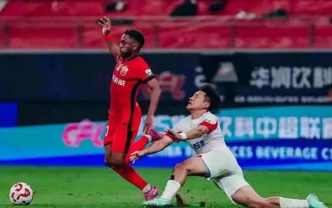  今晨亚冠传出新动向；犹他爵士主帅复盘；管理层表态——赛场秩序良好；高层口径保持一致