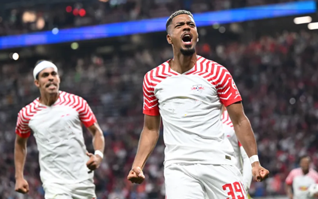 风云突变上海申花关键时刻状态回暖,欧超杯版图或变,震撼外界,临场指挥获称赞(申花最新情况) 风云突变上海申花关键时刻状态回暖,欧超杯版图或变,震撼外界,临场指挥获称赞(申花最新情况)