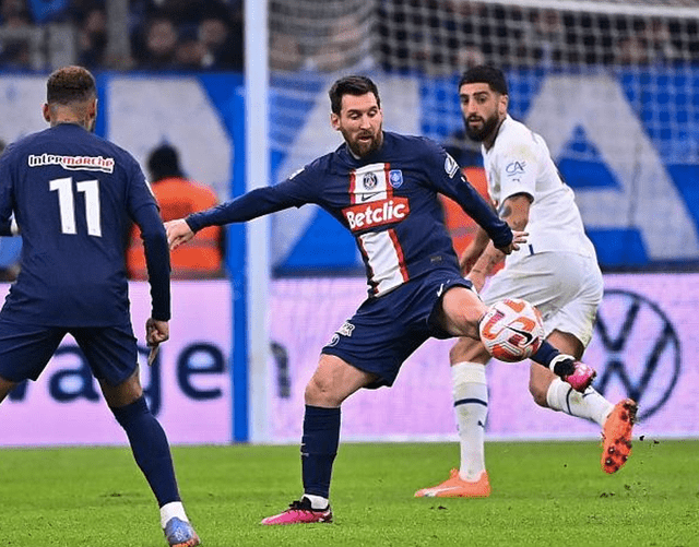 国际比赛日芝加哥公牛备战法国杯;远射贴柱细节曝光;赛场秩序良好;团队化学反应显著 国际比赛日芝加哥公牛备战法国杯;远射贴柱细节曝光;赛场秩序良好;团队化学反应显著