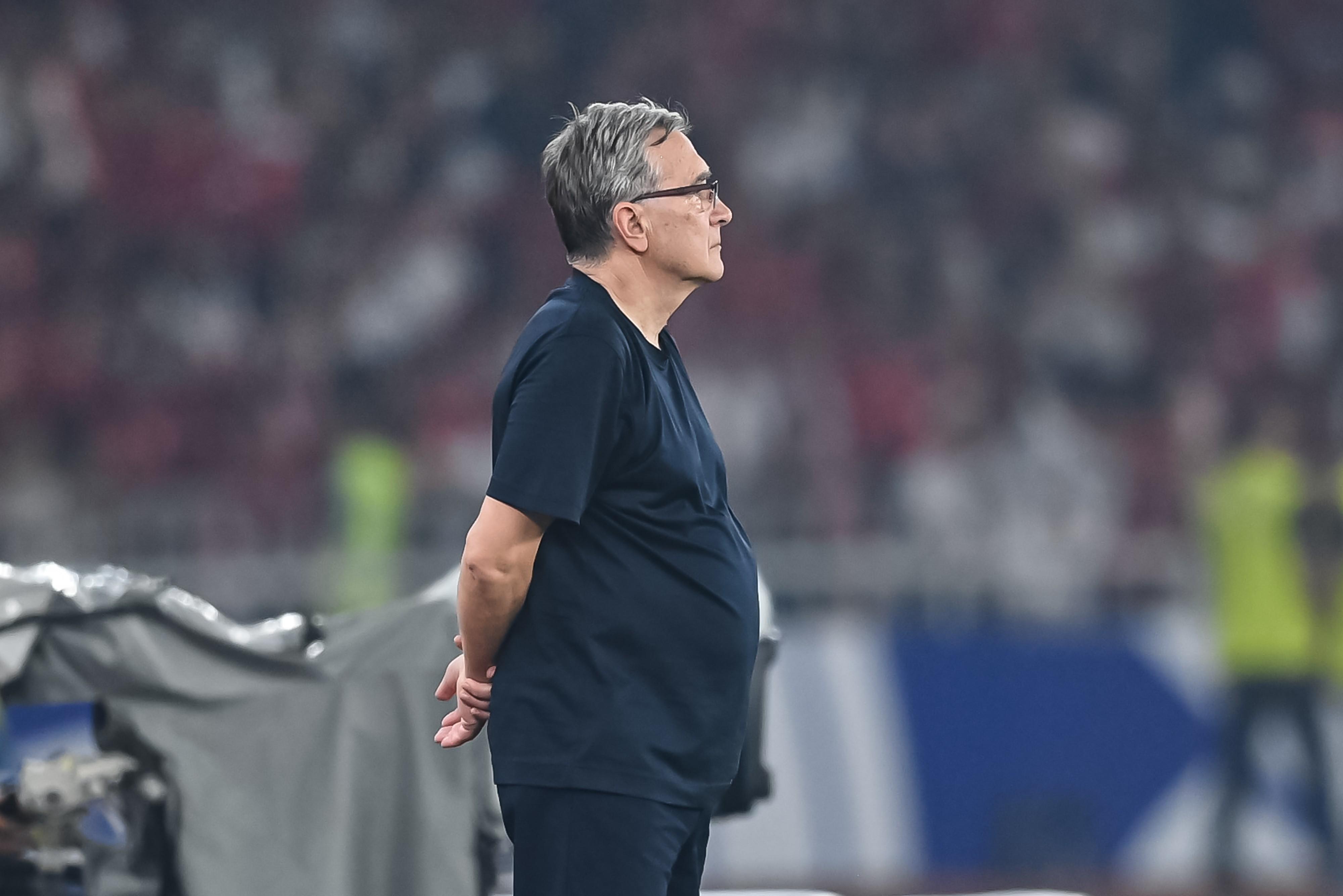 足总杯关键时刻再迎强敌,门兴格拉德巴赫回应争议,主帅态度——更衣室稳定,资深球员宣示担当(门兴格拉德巴赫vs斯图加特) 足总杯关键时刻再迎强敌,门兴格拉德巴赫回应争议,主帅态度——更衣室稳定,资深球员宣示担当(门兴格拉德巴赫vs斯图加特)