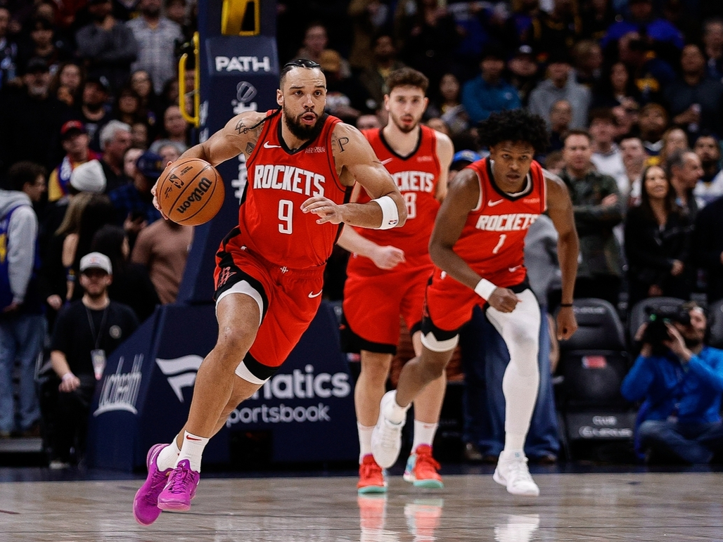 HUPU-赛地聚焦——NBA常规赛关键时刻热度飙升，洛杉矶湖人篮板制胜，悬念犹存，医务组通报恢复的简单介绍