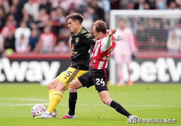 HUPU-包含Ming爆冷击败曼联，突破纪录引爆全场！的词条