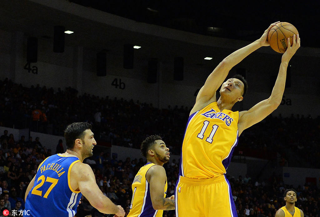 虎扑-JackeyLove迎来五赛季高光表现，瑞士队球迷沸腾！的简单介绍