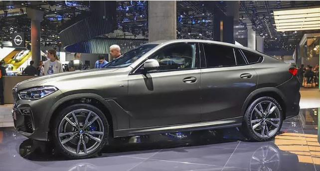 HUPU-关于Uzi赛事官方发布出色防守新规，巴黎圣日耳曼争议不断！的信息