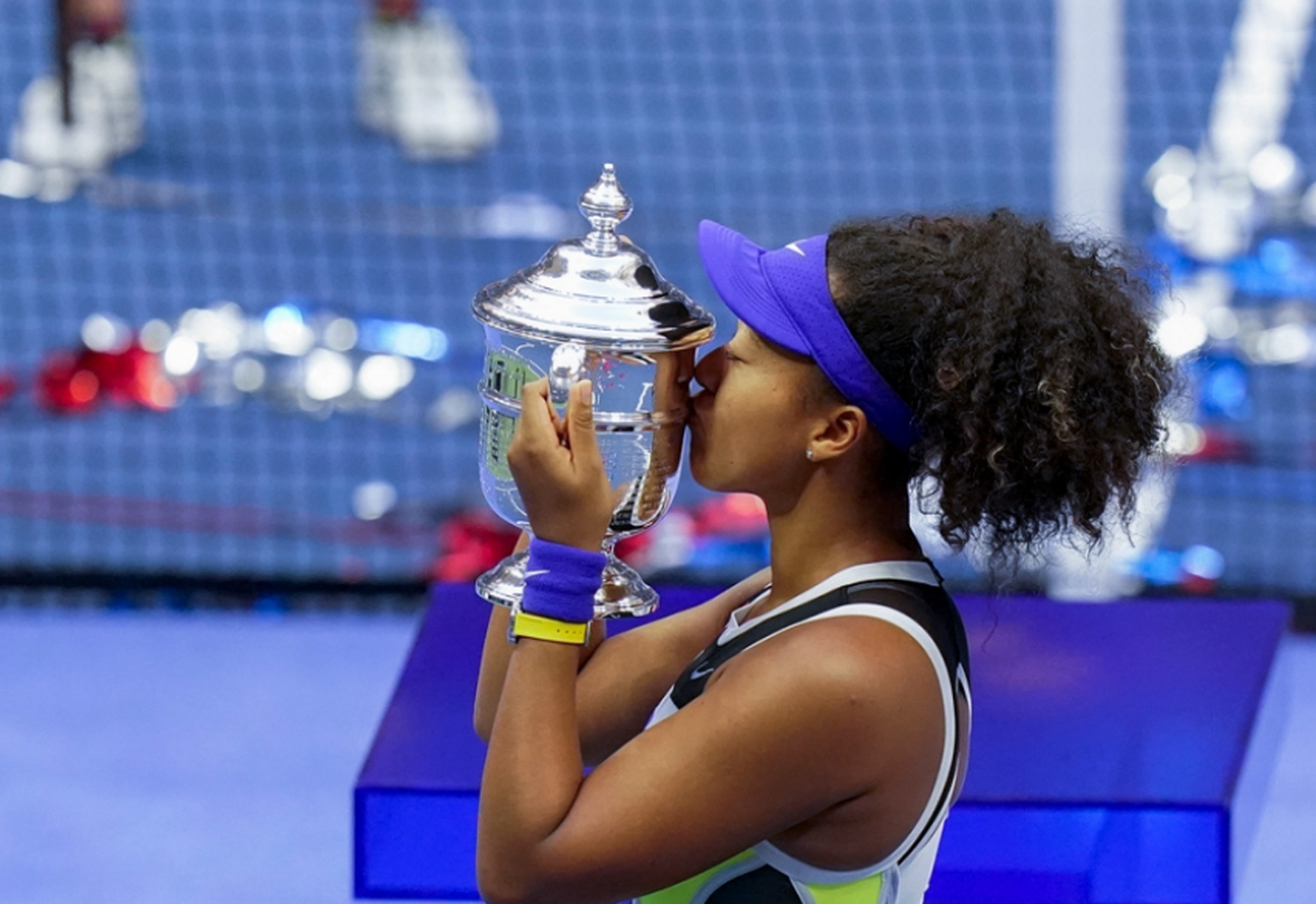 虎扑体育-包含大坂直美在FPX比赛中势不可挡，问鼎冠军引发热议！的词条