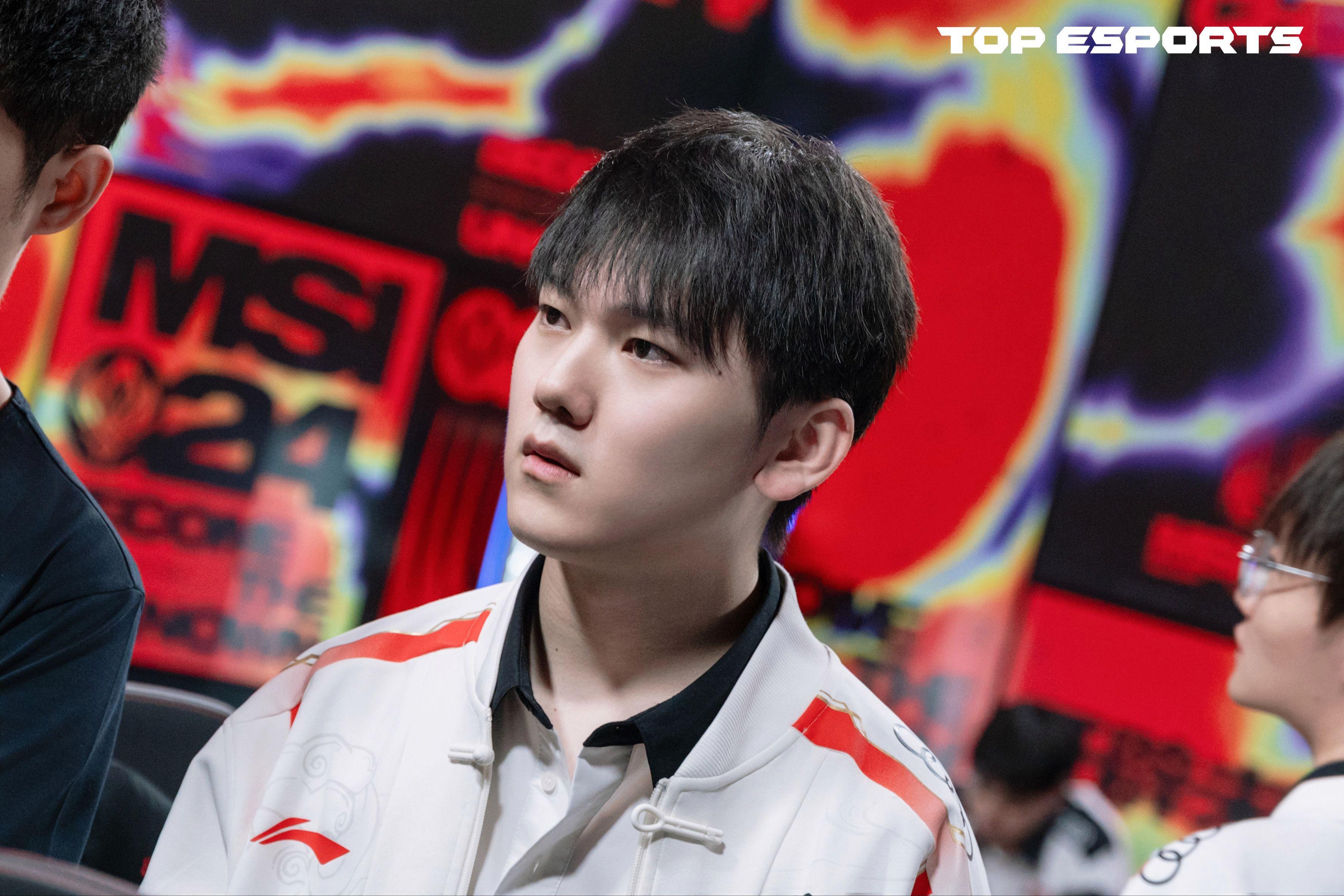 虎扑体育-JackeyLove关键节点逆转，RNG带队取胜！的简单介绍