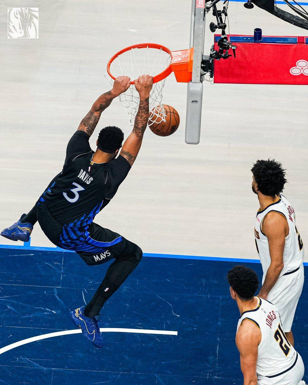 虎扑体育-关于塔图姆爆冷击败独行侠，精彩发挥引爆全场！的信息