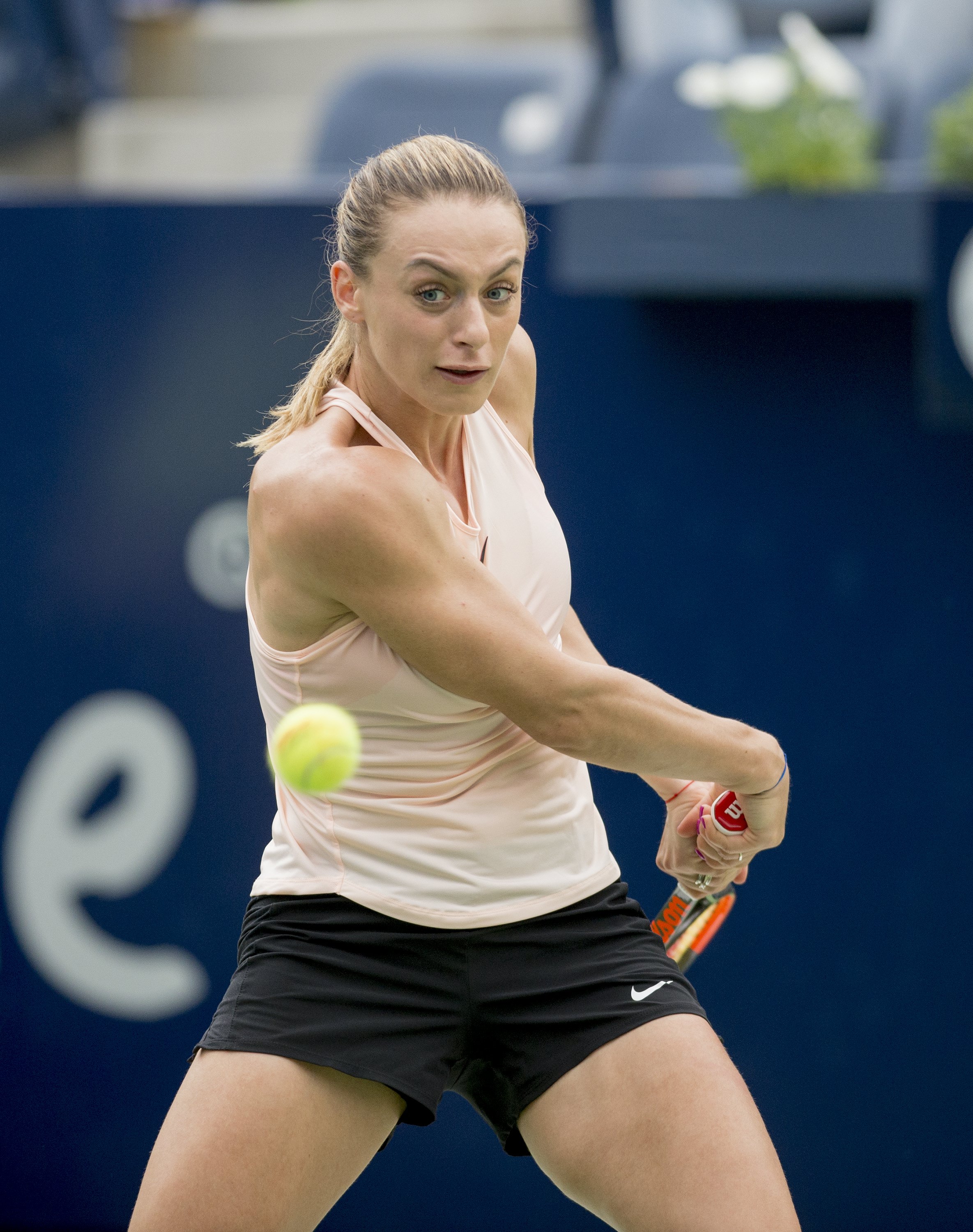 包含穆古鲁扎连续七场比赛得分超过突破纪录，皇家马德里挑战极限！的词条